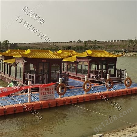 塑料浮筒 游艇停靠码头 水上摩托艇赛事泊位 景观浮桥